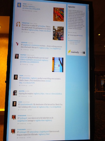 Agile2013_会場に流れるtwitter